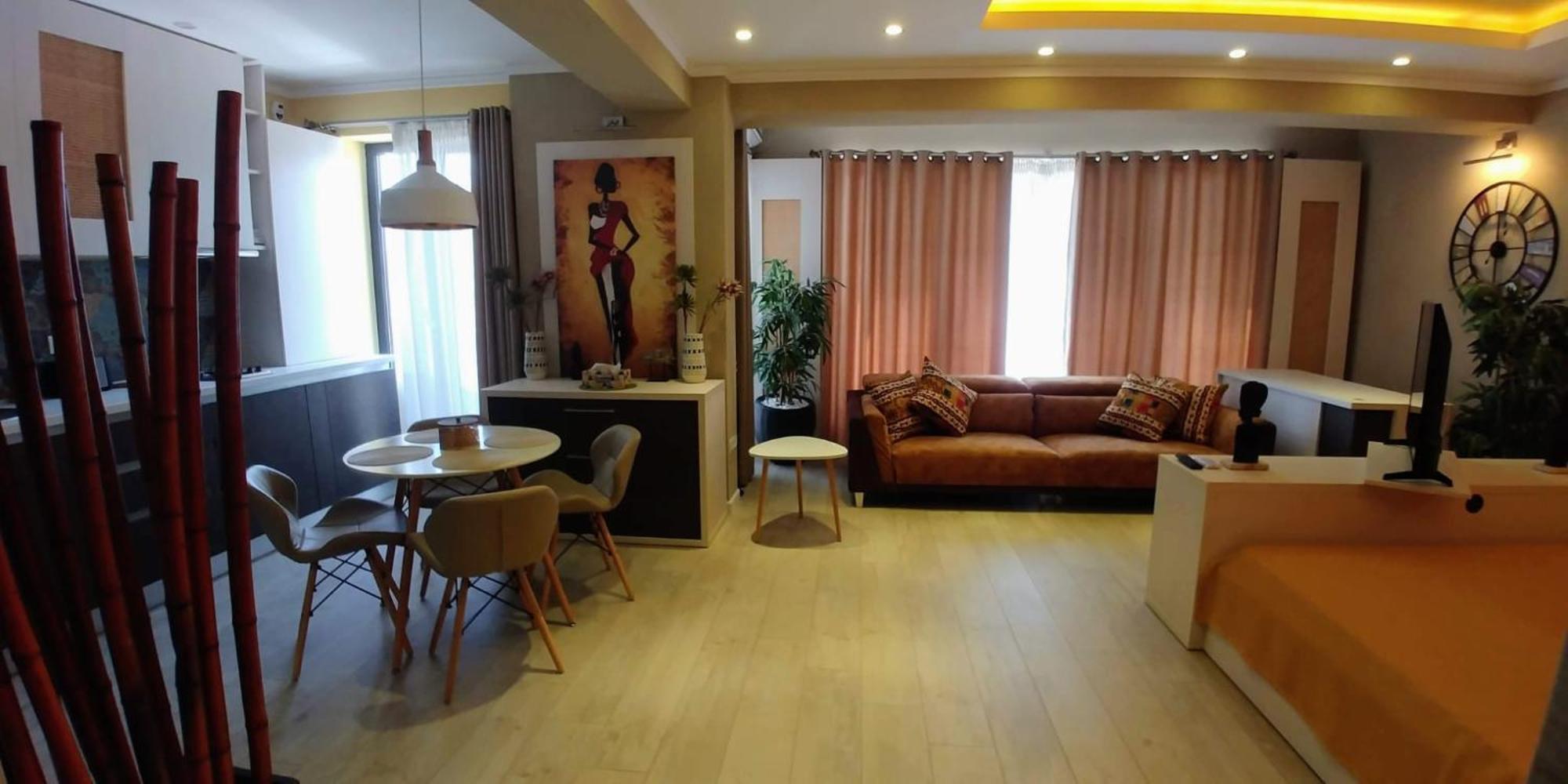 Mira & Penthouse Appartement Năvodari