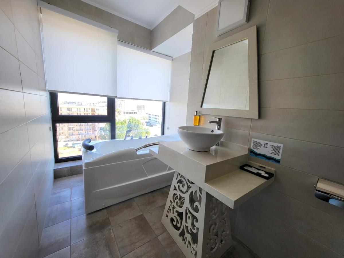 Apartment Mira & Penthouse Năvodari