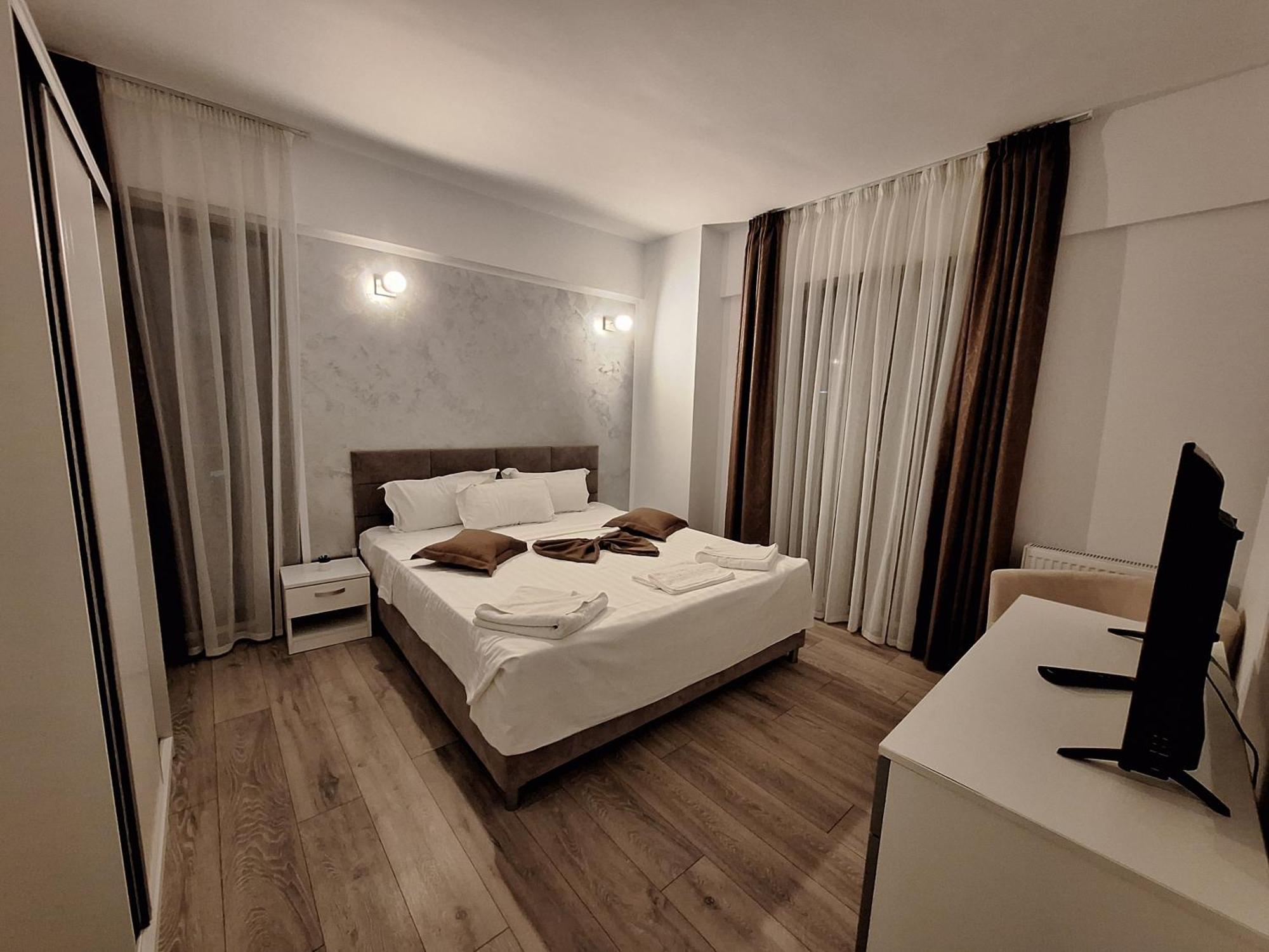 Apartment Mira & Penthouse Năvodari